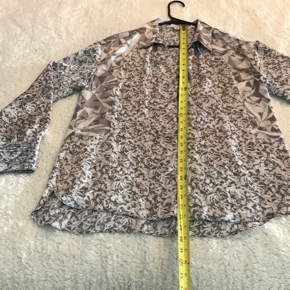 Shirt - Picture 6 of 7